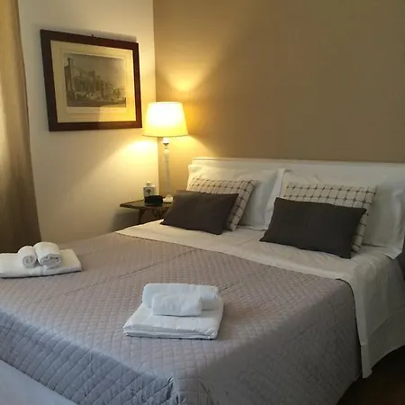 阿尔巴之家公寓 公寓 *