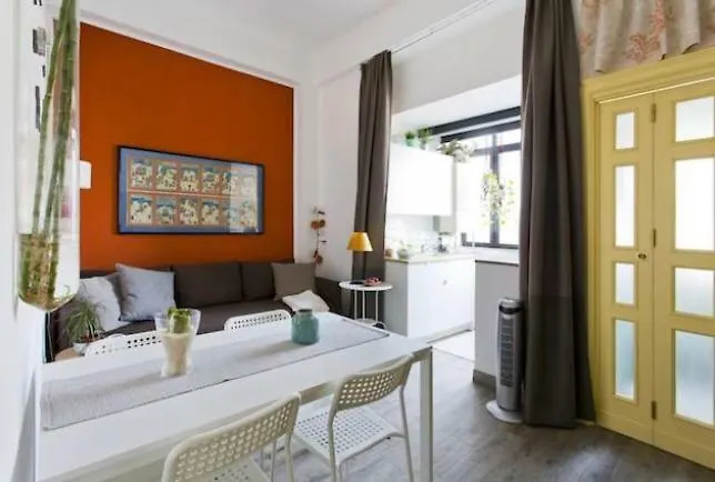 阿尔巴之家公寓